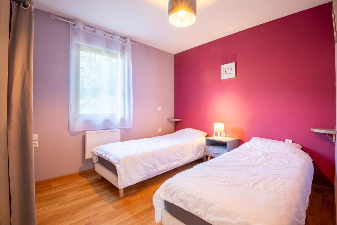 Le Hameau Du Comte De Foix - 11 Chalets En Ariege Меркюс-Гаррабет Экстерьер фото