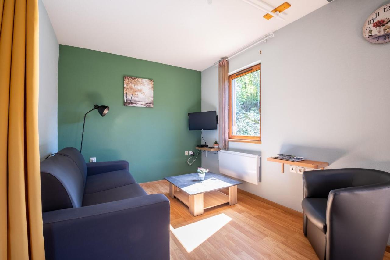 Le Hameau Du Comte De Foix - 11 Chalets En Ariege Меркюс-Гаррабет Экстерьер фото
